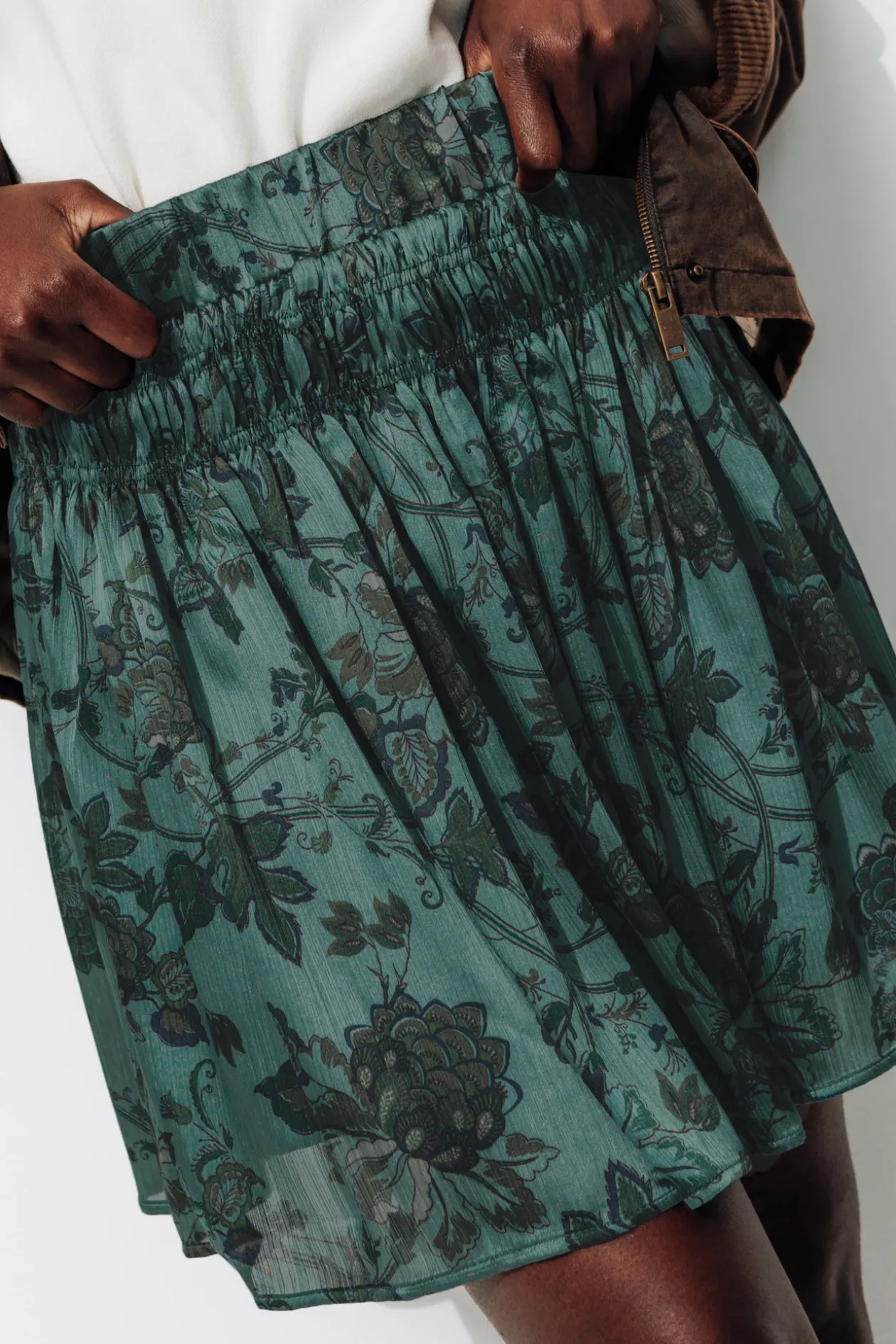 Promod Jupe courte satinée Femme - Imprimé vert Imprimévert New
