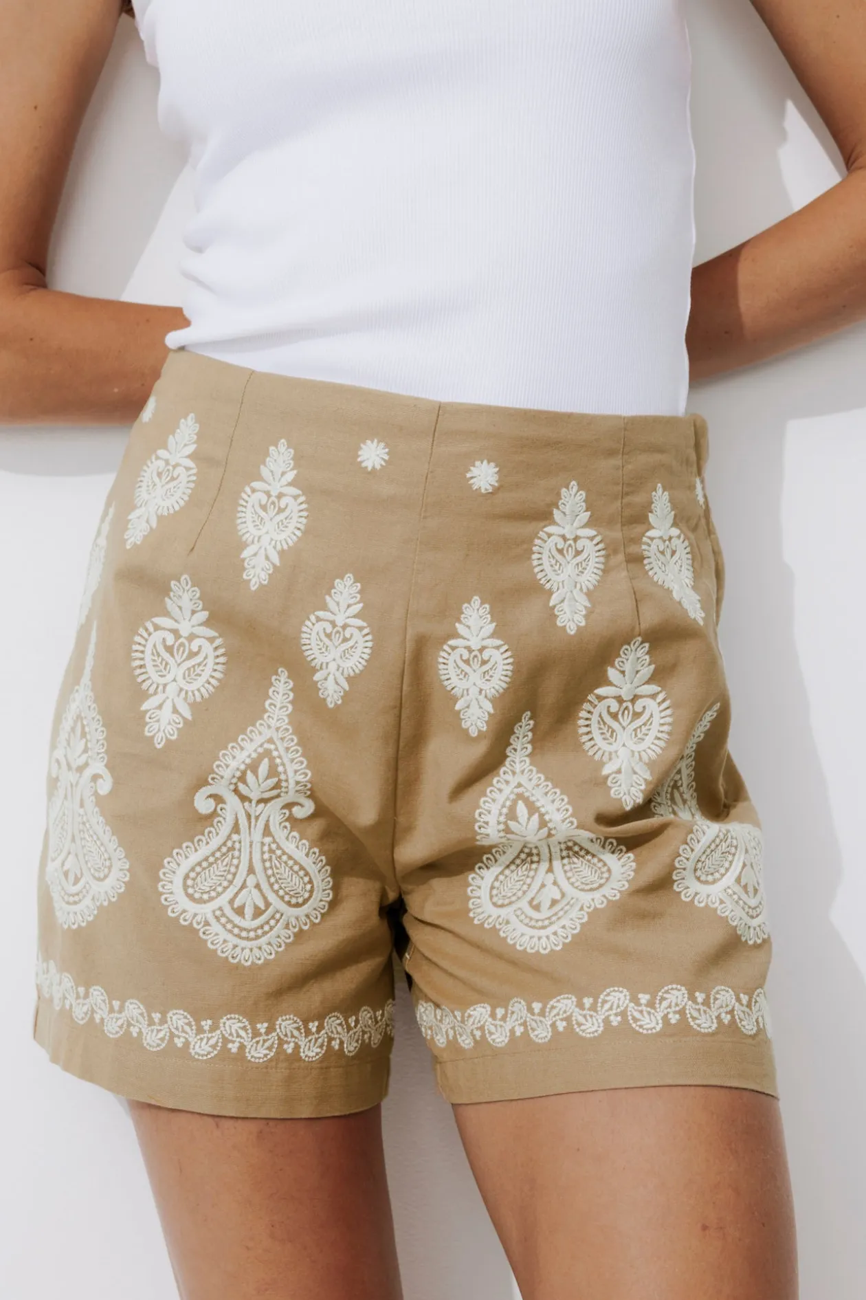 Promod Short en coton brodé Femme - Sable Hot